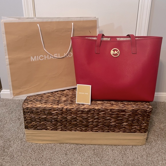MICHAEL KORS Jet Set Travel Tote - Red Saffiano Leather - With Shopper ❤️ - Picture 1 of 15